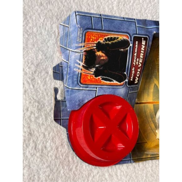 X-Men The Movie Hugh Jackman as Wolverine Action Figure/2000 Toy Biz - Picture 6 of 7